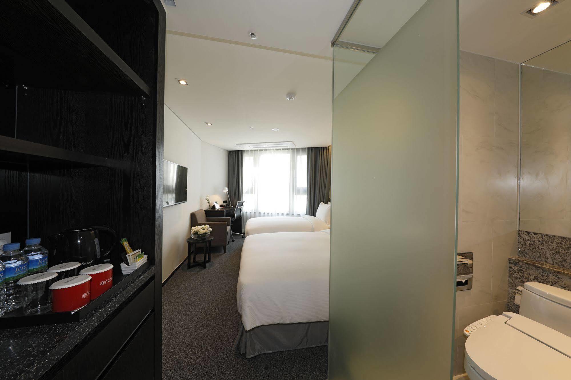 Hotel Ramada Encore By Wyndham Magok 3*